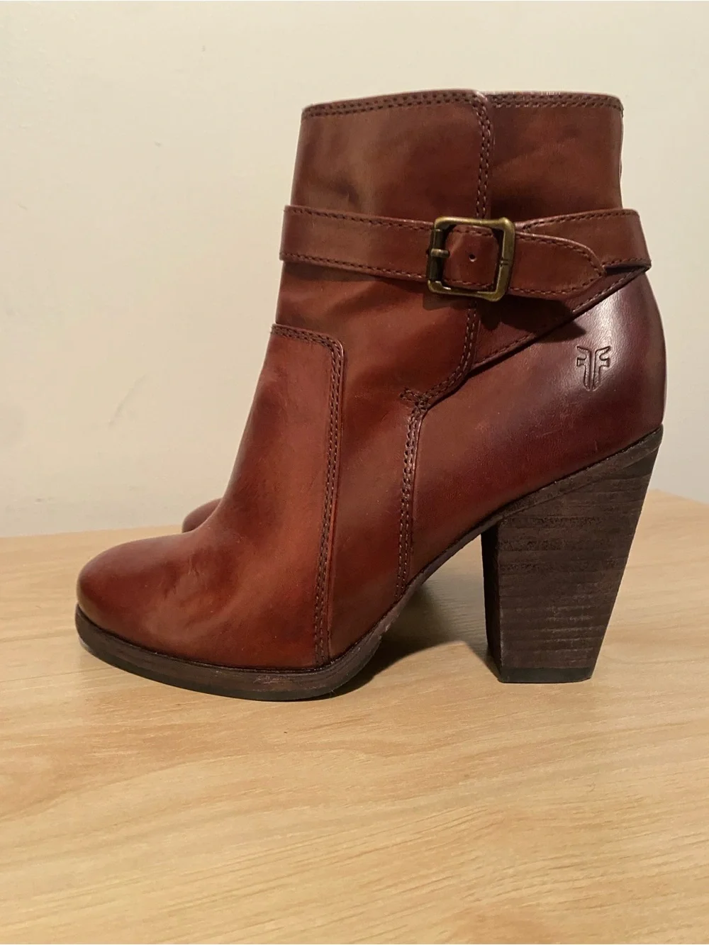 Frye Patty Riding Bootie Women’s 6.5M Cognac Brown Leather Buckle Ankle Boots